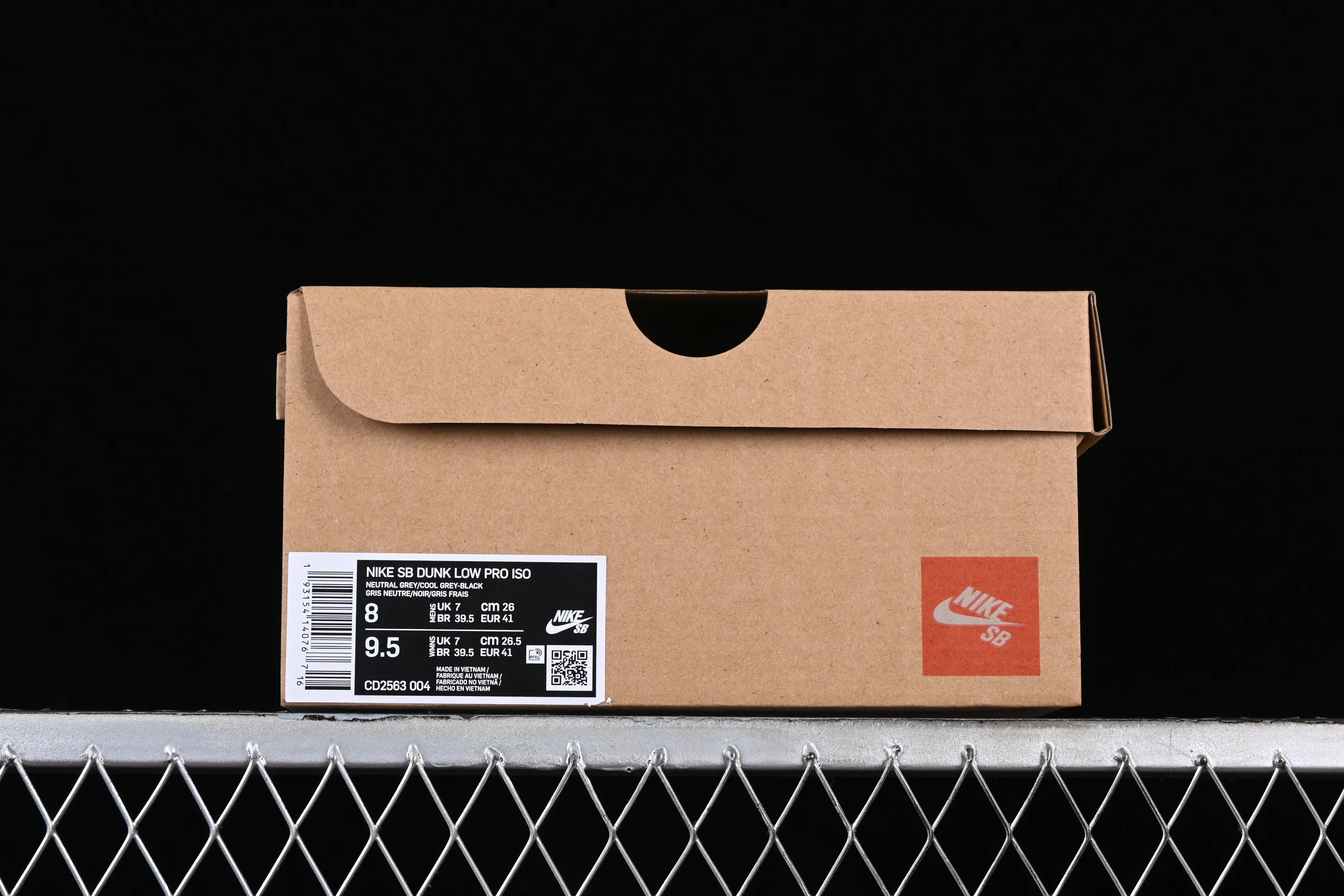 All categories Nk SB Dunk series Nk SB Dunk Low low-top sneakers Nk SB Dunk Low Pro ISO dunk series retro top layer low-top casual sports skateboard shoes CD2563-004